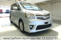 toyota noah 2010 ENHANCEAUTO_1_ea287523