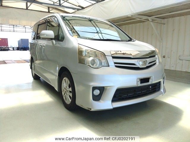 toyota noah 2010 ENHANCEAUTO_1_ea287523 image 1