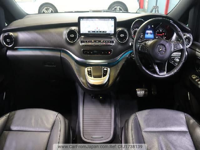 mercedes-benz v-class 2021 CFJ1738139 image 2