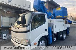 hino dutro 2010 CFJ0613568