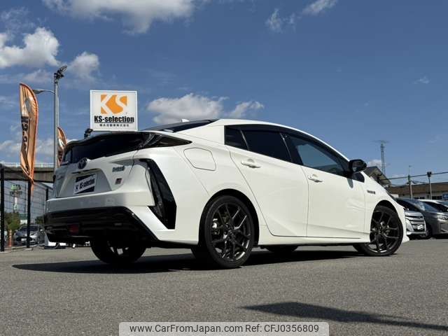 toyota prius-phv 2017 -TOYOTA--Prius PHV DLA-ZVW52--ZVW52-3061028---TOYOTA--Prius PHV DLA-ZVW52--ZVW52-3061028- image 2