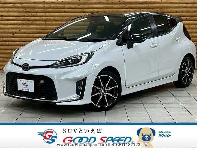 toyota aqua 2023 quick_quick_6AA-MXPK11_MXPK11-2151860 image 1