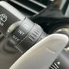 mitsubishi outlander-phev 2018 177 image 13
