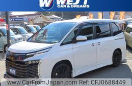 toyota voxy 2022 quick_quick_6AA-ZWR90W_ZWR90-0039894