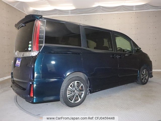 toyota noah 2017 -TOYOTA--Noah DBA-ZRR80W--ZRR80-0360493---TOYOTA--Noah DBA-ZRR80W--ZRR80-0360493- image 2