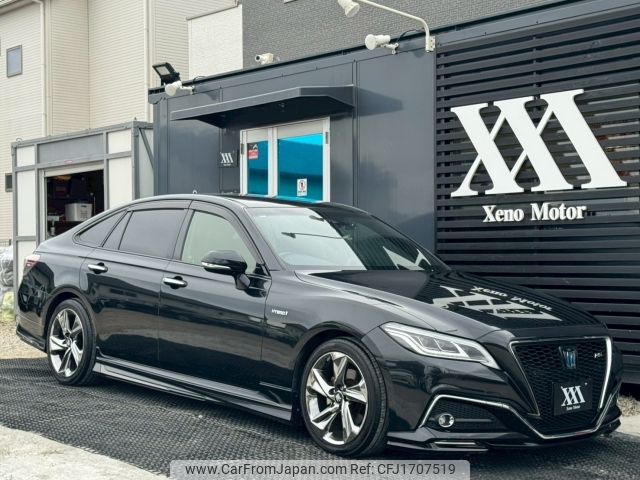toyota crown 2019 CFJ1707519 image 1