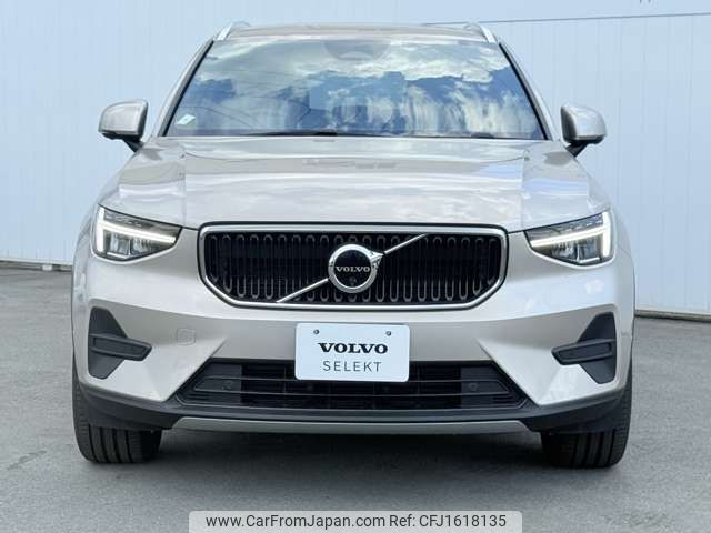 volvo xc40 2023 CFJ1618135 image 2