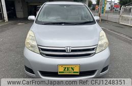toyota isis 2008 769235-241009105236