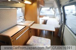 toyota hiace-van 2002 GOO_JP_700080439730250106001