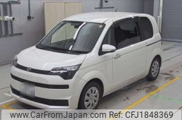 toyota spade 2015 CFJ1848369
