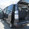 toyota voxy 2004 REALMOTOR_RK2023050010A-10 image 24