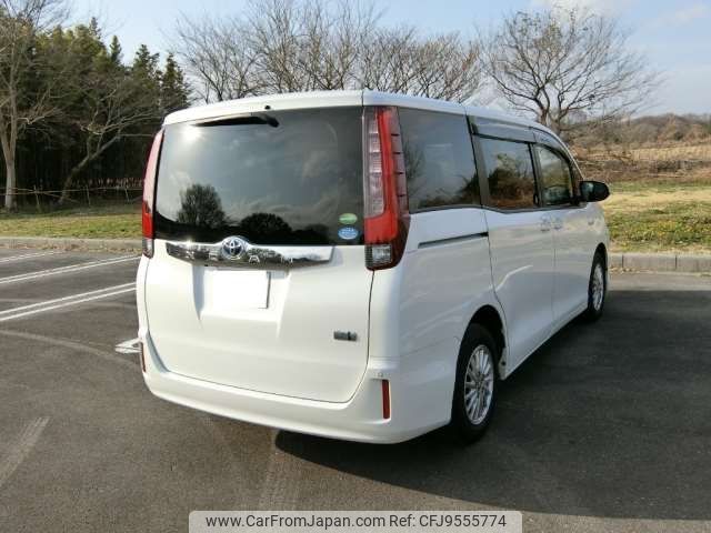 toyota noah 2015 -TOYOTA 【岐阜 504ﾀ9424】--Noah DAA-ZWR80G--ZWR80-0162046---TOYOTA 【岐阜 504ﾀ9424】--Noah DAA-ZWR80G--ZWR80-0162046- image 2