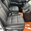 toyota voxy 2018 quick_quick_DAA-ZWR80W_ZWR80-0367544 image 10