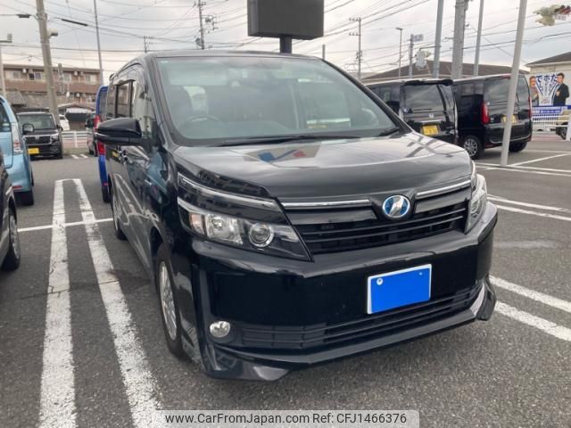 toyota voxy 2015 CFJ1466376 image 1