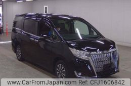 toyota esquire 2018 CFJ1606842