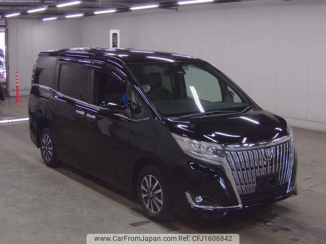 toyota esquire 2018 CFJ1606842 image 1
