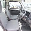 daihatsu hijet-truck 2017 CFJ1803950 image 28
