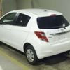 toyota vitz 2016 CFJ1761920 image 8