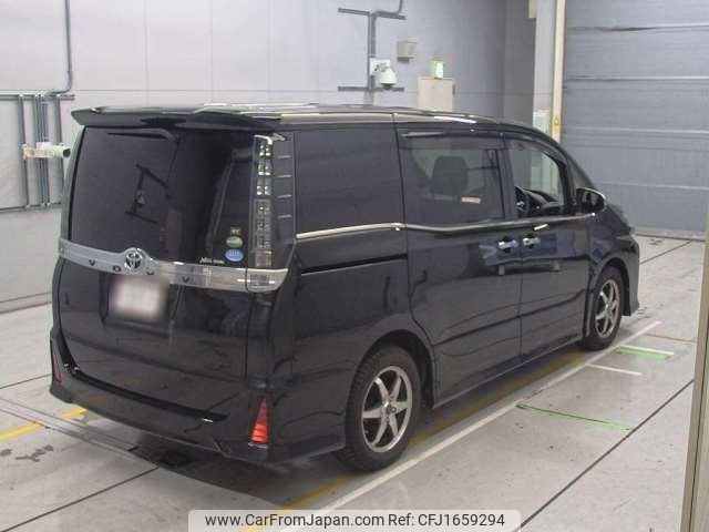 toyota voxy 2014 CFJ1659294 image 2