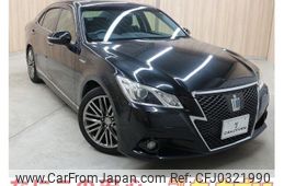 toyota crown 2013 -TOYOTA--Crown DAA-AWS210--AWS210-6046205---TOYOTA--Crown DAA-AWS210--AWS210-6046205-