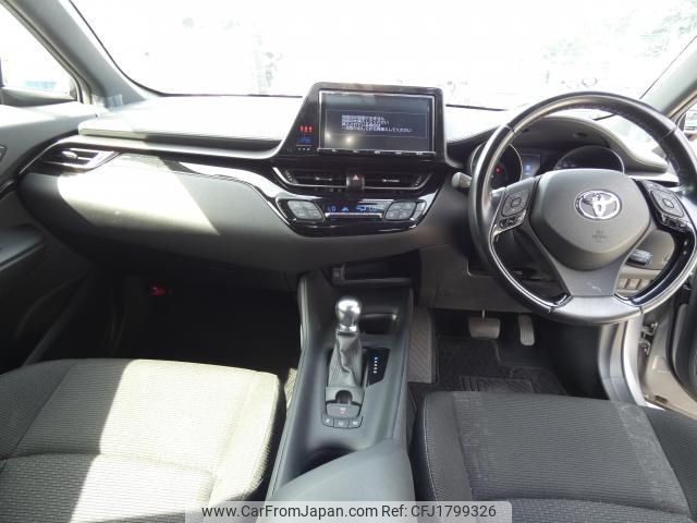toyota c-hr 2017 CFJ1799326 image 2