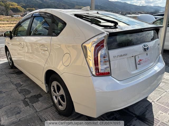 toyota prius 2013 quick_quick_DAA-ZVW30_ZVW30-5677697 image 2