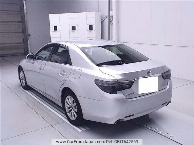 toyota mark-x 2017 CFJ1642569 image 2