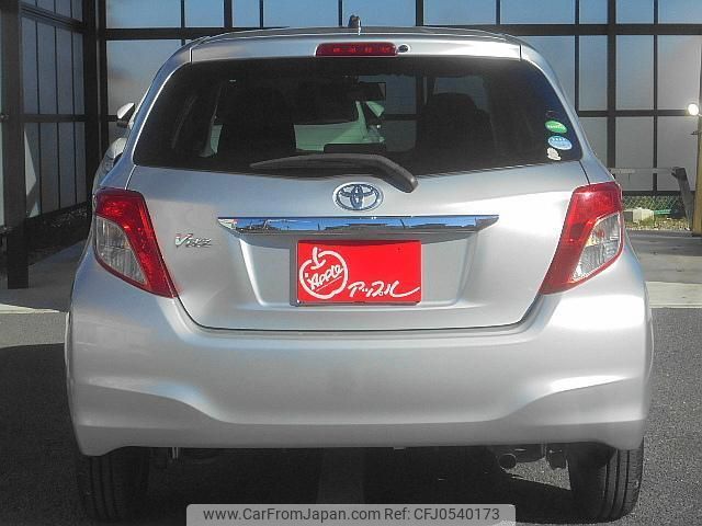 toyota vitz 2014 quick_quick_DBA-NSP130_NSP130-2155969 image 2