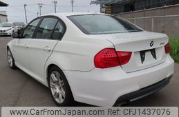 bmw 3-series 2011 CFJ1437076