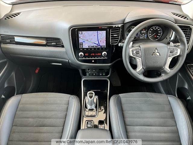 mitsubishi outlander-phev 2020 -MITSUBISHI--Outlander PHEV 5LA-GG3W--GG3W-0703227---MITSUBISHI--Outlander PHEV 5LA-GG3W--GG3W-0703227- image 2