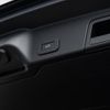 land-rover range-rover-evoque 2023 GOO_JP_965025043000207980002 image 15