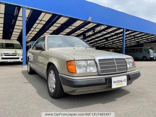 mercedes-benz m-class 1988 quick_quick_E-124050_WDB1240501A733201 image 1