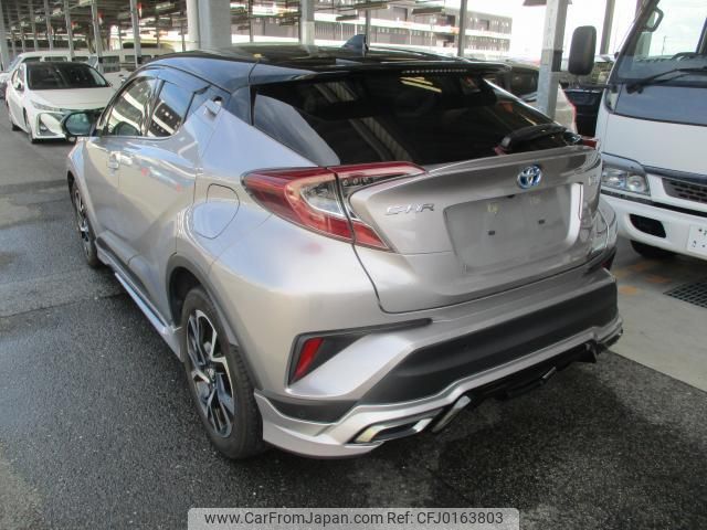 toyota c-hr 2019 quick_quick_DAA-ZYX10_ZYX10-2155458 image 2