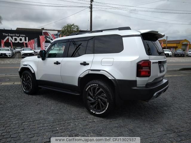 toyota land-cruiser-wagon 2024 -TOYOTA--Land Cruiser Wagon GDJ250W--GDJ250-4001081---TOYOTA--Land Cruiser Wagon GDJ250W--GDJ250-4001081- image 2