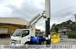 hino dutro 2014 CFJ1814227