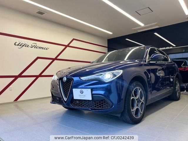 alfa-romeo stelvio 2019 quick_quick_94920_ZARPAHHN7K7C54575 image 1