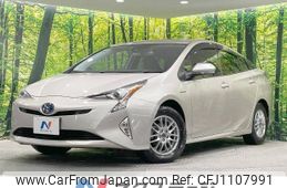 toyota prius 2016 -TOYOTA--Prius DAA-ZVW55--ZVW55-8032902---TOYOTA--Prius DAA-ZVW55--ZVW55-8032902-