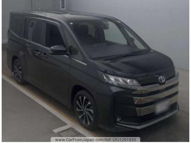toyota noah 2022 quick_quick_6AA-ZWR90W_0003970 image 1