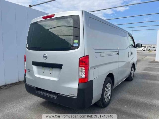 nissan nv350-caravan-van 2019 CFJ1745940 image 2