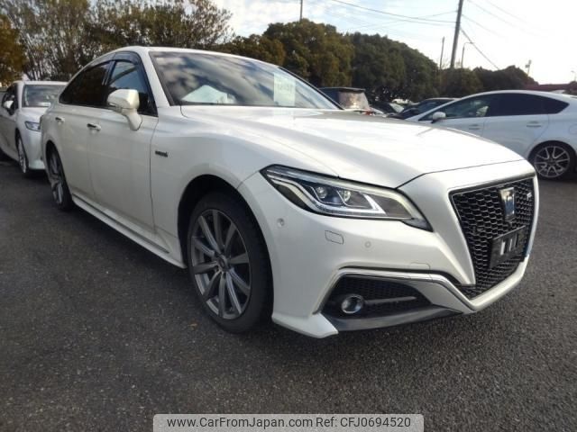 toyota crown-hybrid 2018 quick_quick_6AA-AZSH21_AZSH21-1004920 image 2