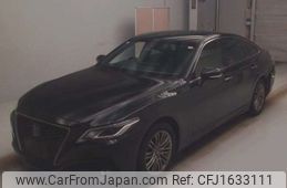 toyota crown 2021 CFJ1633111