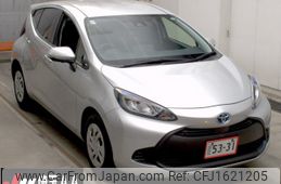 toyota aqua 2021 CFJ1621205