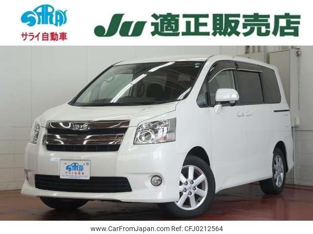 toyota noah 2007 quick_quick_ZRR70W_ZRR70-0037775 image 1