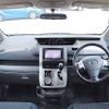 toyota noah 2009 N12047 image 7