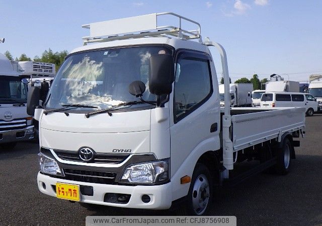 toyota dyna-truck 2017 REALMOTOR_N9022060137F-90 image 1