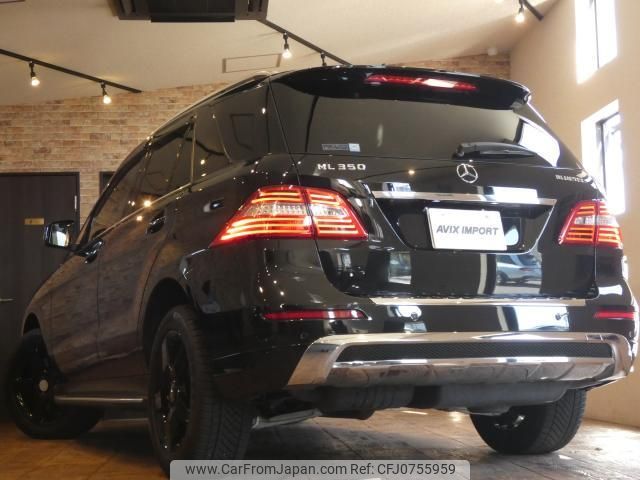 mercedes-benz m-class 2014 quick_quick_166024_WDC1660242A405095 image 2