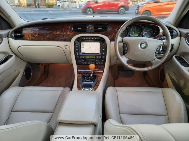 jaguar xj-series 2004 quick_quick_J71VA_SAJKC71M64VG29608 image 2