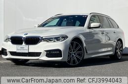 bmw 5-series 2017 -BMW--BMW 5 Series DBA-JL20--WBAJL32000G635718---BMW--BMW 5 Series DBA-JL20--WBAJL32000G635718-