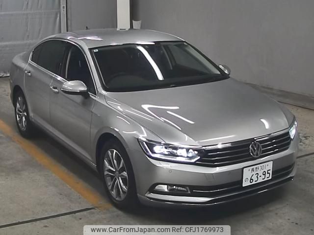 volkswagen passat 2016 CFJ1769973 image 1