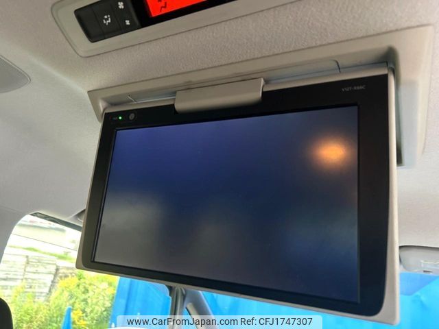 toyota voxy 2016 CFJ1747307 image 2